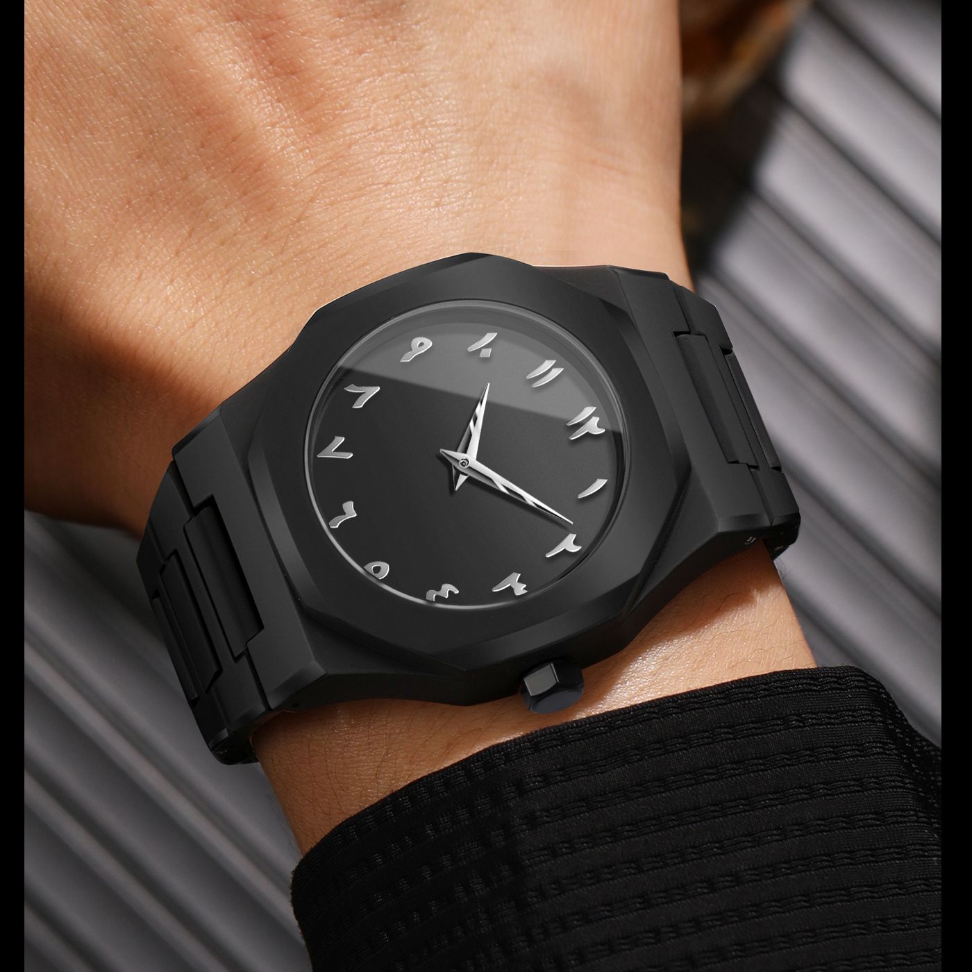 Product Highlights ā Arabic Numeral Black Watch